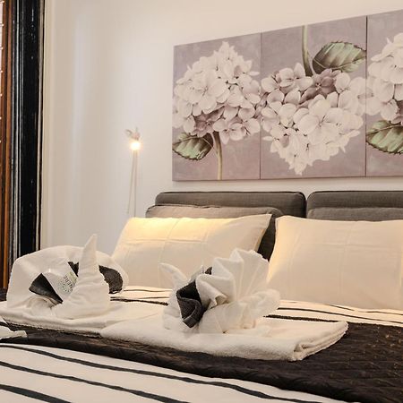 Residenze Longhi Bed & Breakfast Vasto Exterior photo