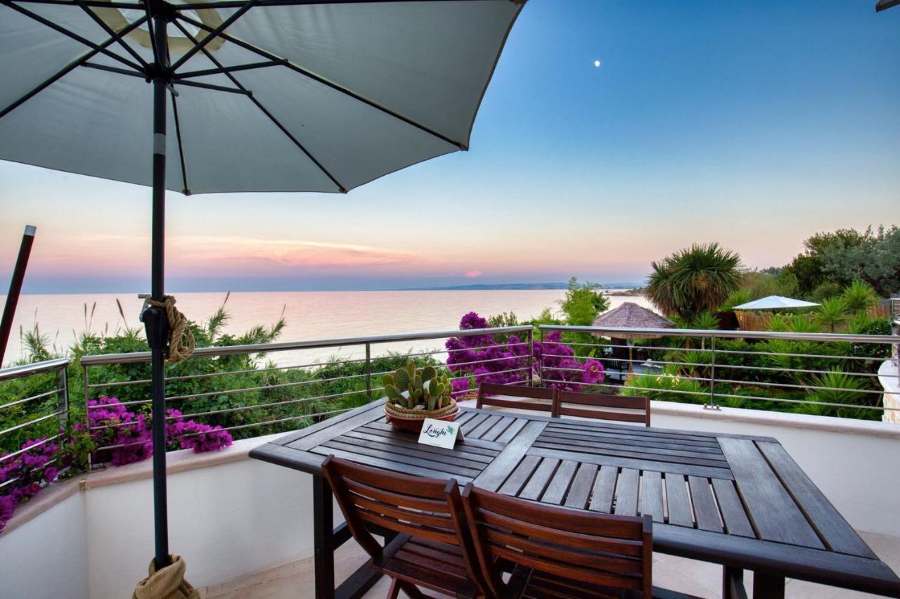 Residenze Longhi Bed & Breakfast Vasto Exterior photo