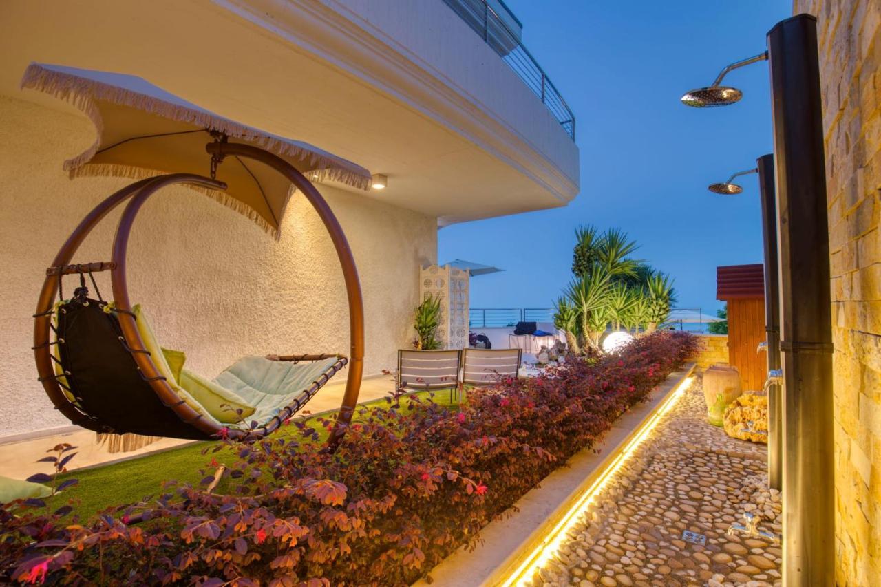 Residenze Longhi Bed & Breakfast Vasto Exterior photo