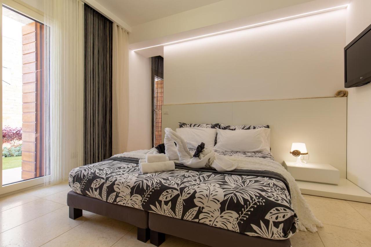 Residenze Longhi Bed & Breakfast Vasto Exterior photo