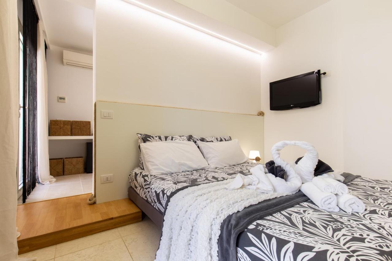Residenze Longhi Bed & Breakfast Vasto Exterior photo