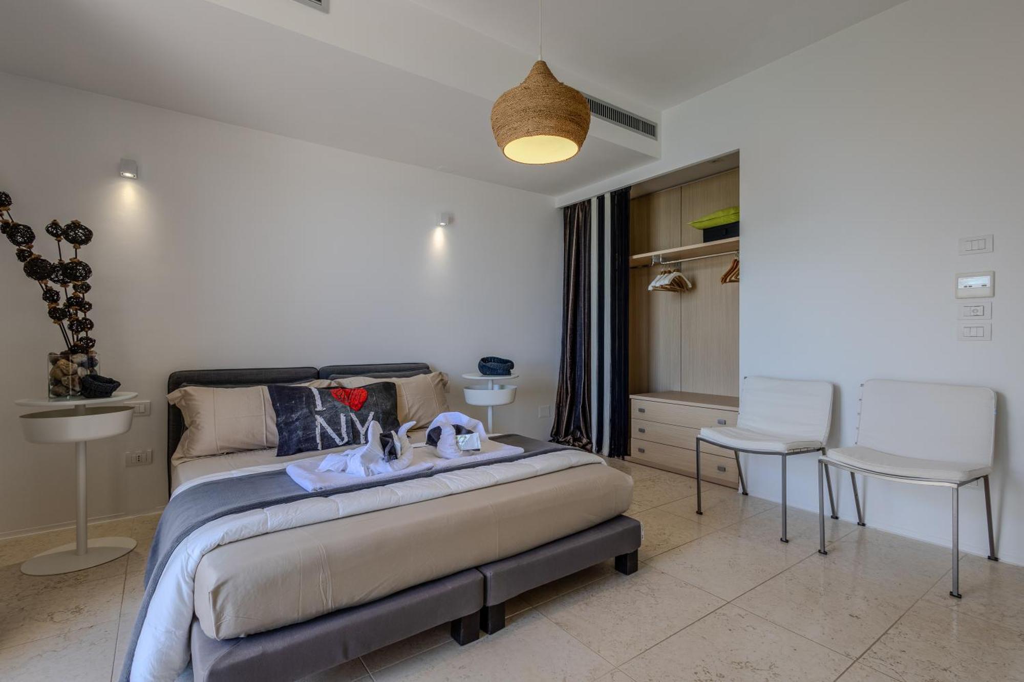 Residenze Longhi Bed & Breakfast Vasto Exterior photo