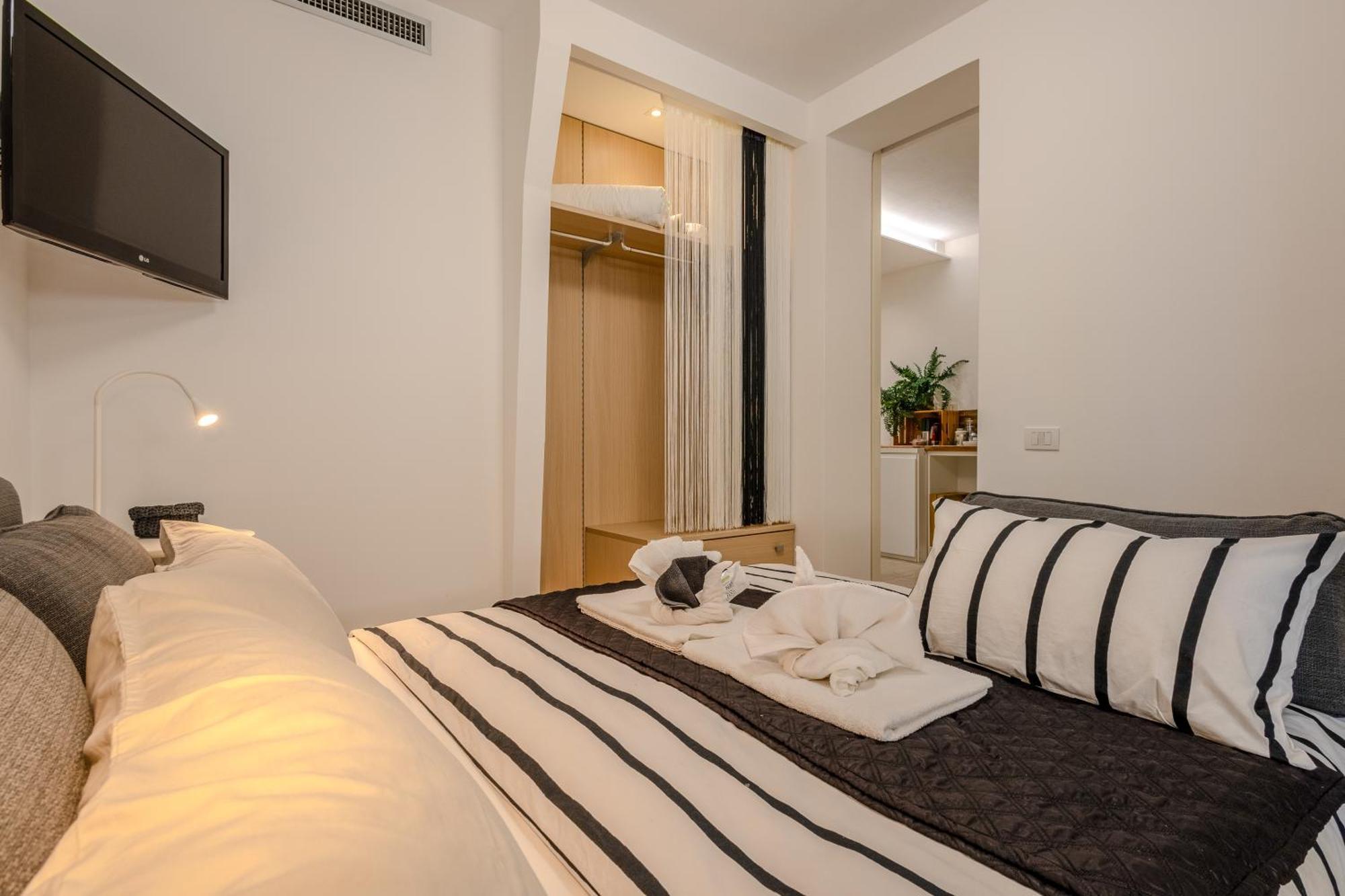 Residenze Longhi Bed & Breakfast Vasto Exterior photo