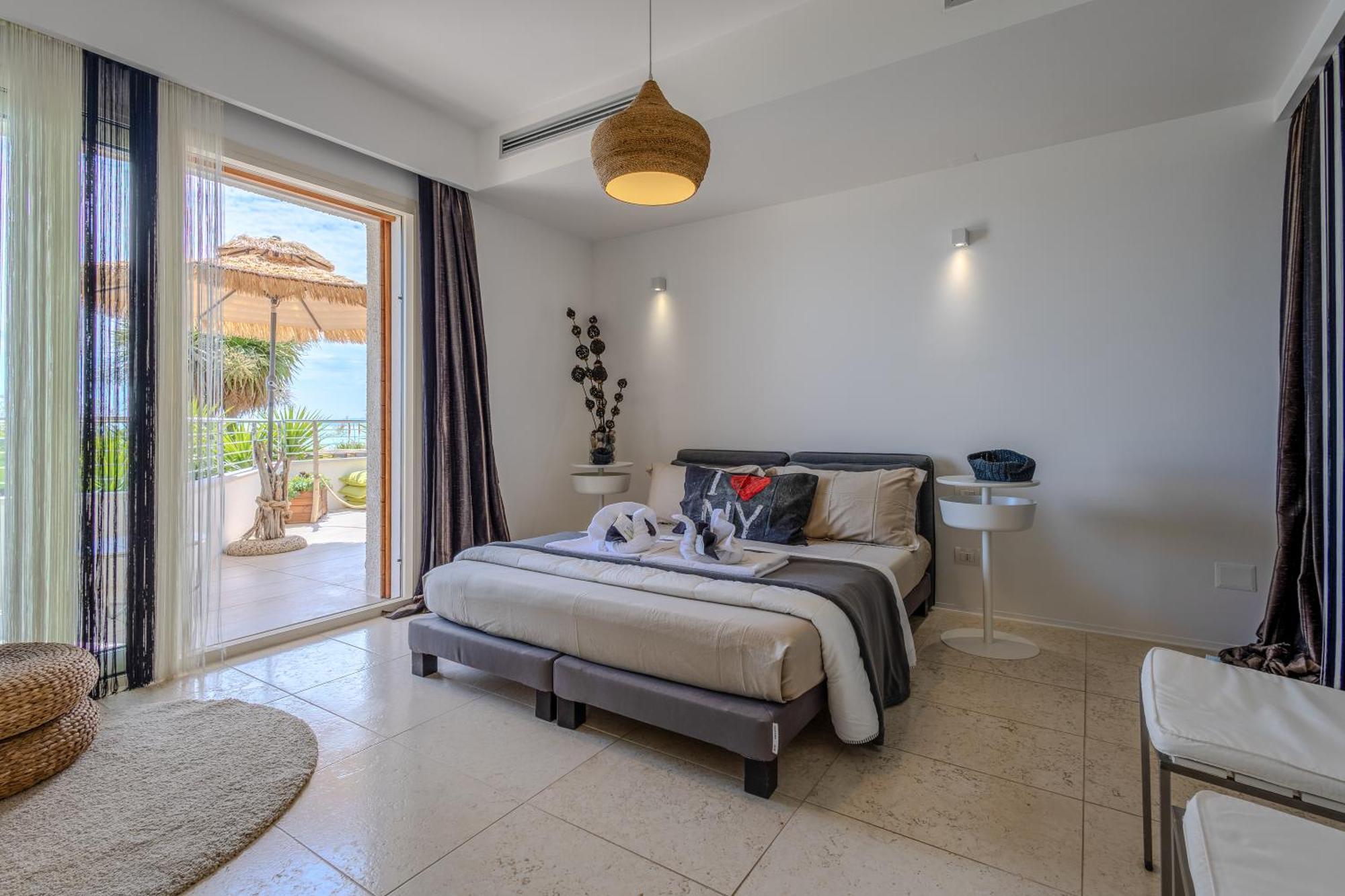 Residenze Longhi Bed & Breakfast Vasto Exterior photo